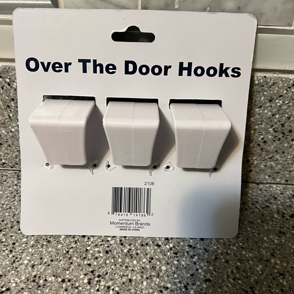 Over the door hooks - Picture 7 of 8